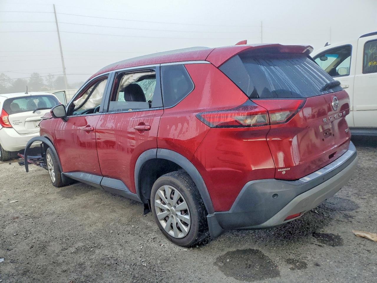 2021 NISSAN ROGUE SV photo 2