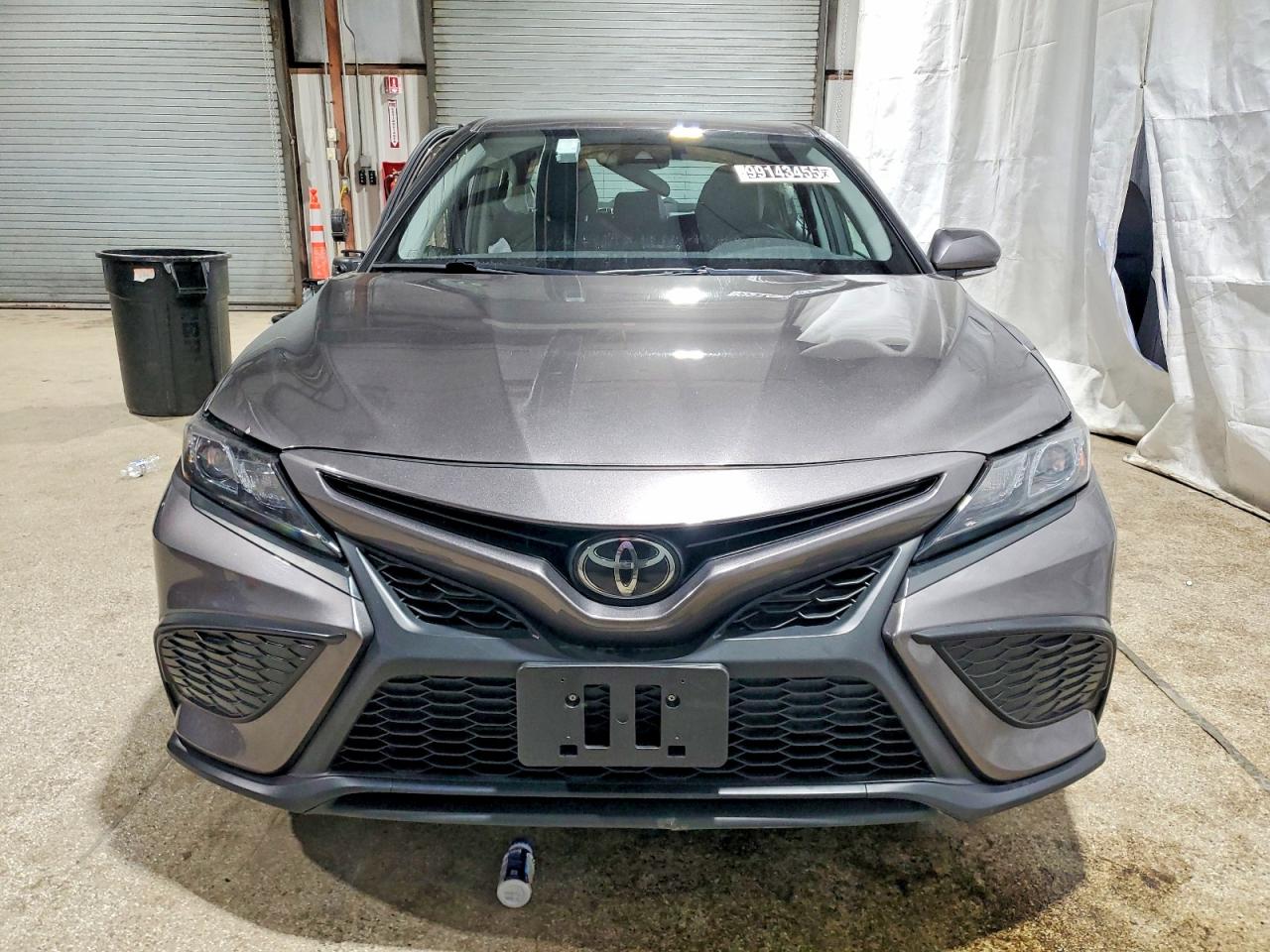 2024 TOYOTA CAMRY SE NIGHT SHADE photo 5