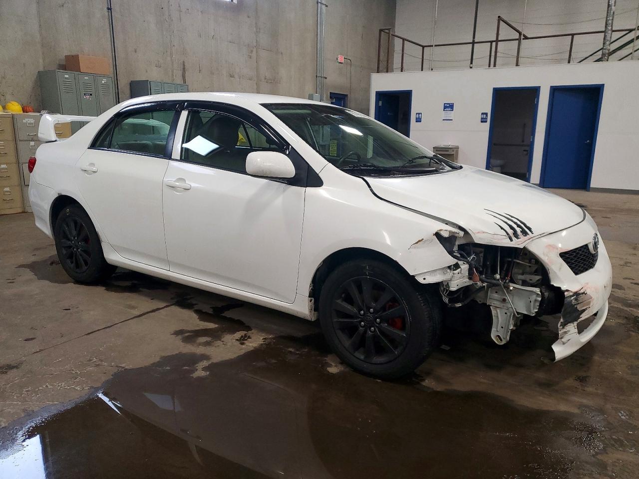 2010 TOYOTA COROLLA BASE photo 4