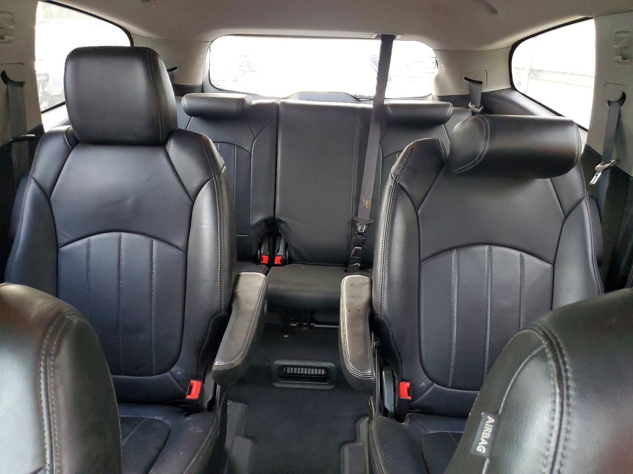 2014 CHEVROLET TRAVERSE LTZ photo 10