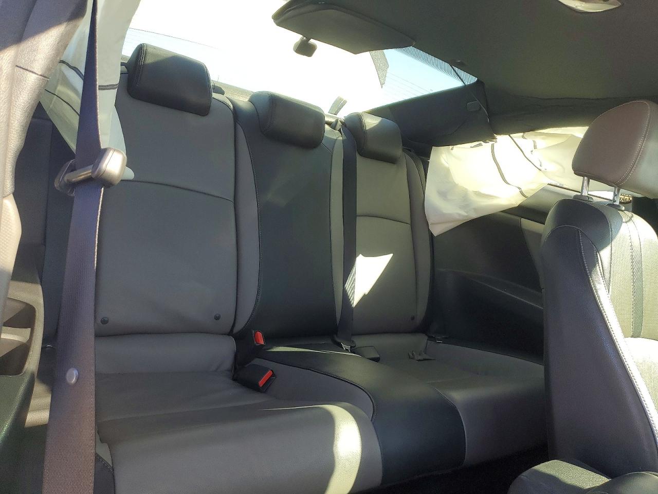 2016 HONDA CIVIC EXL photo 10