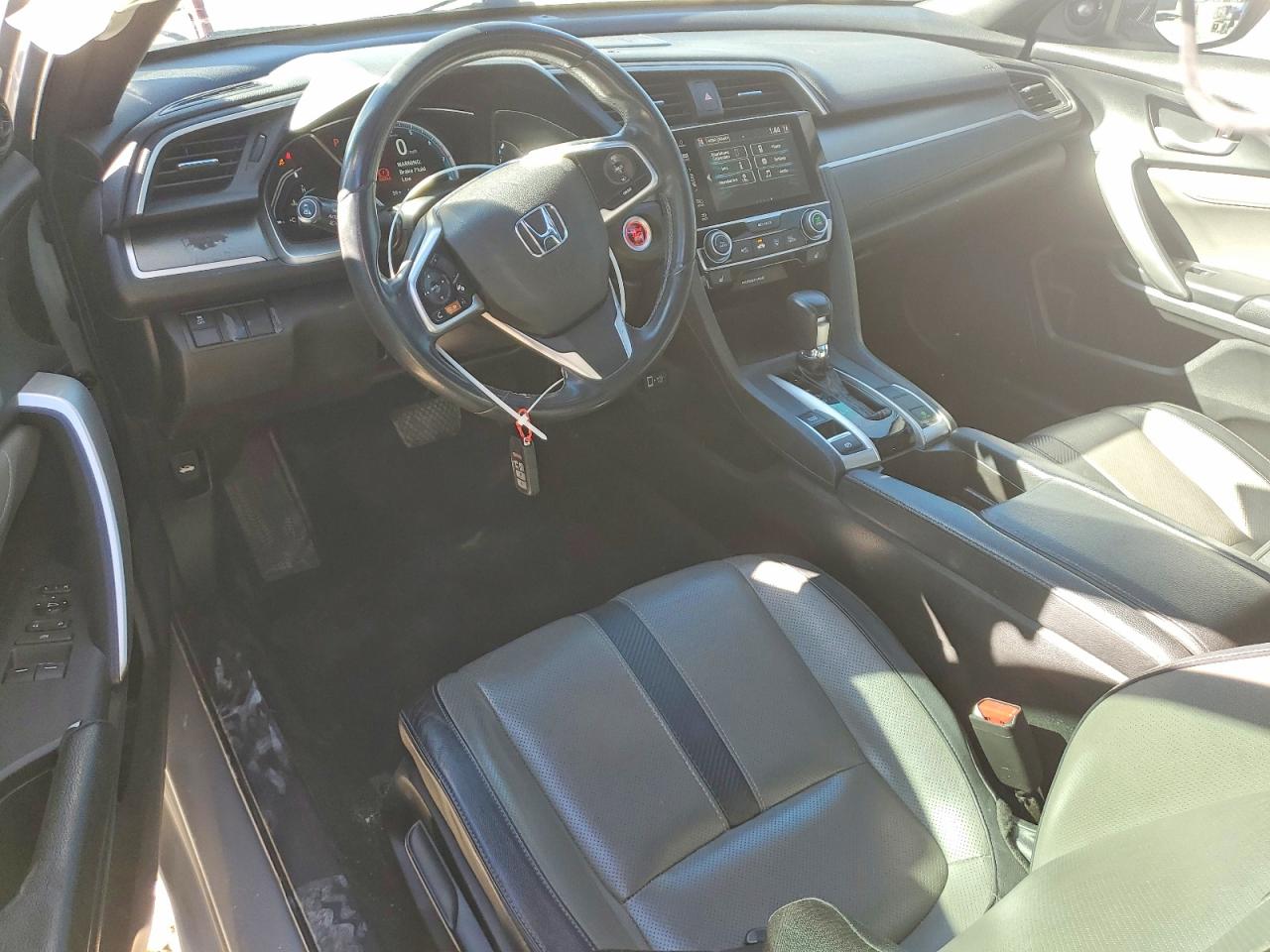 2016 HONDA CIVIC EXL photo 8