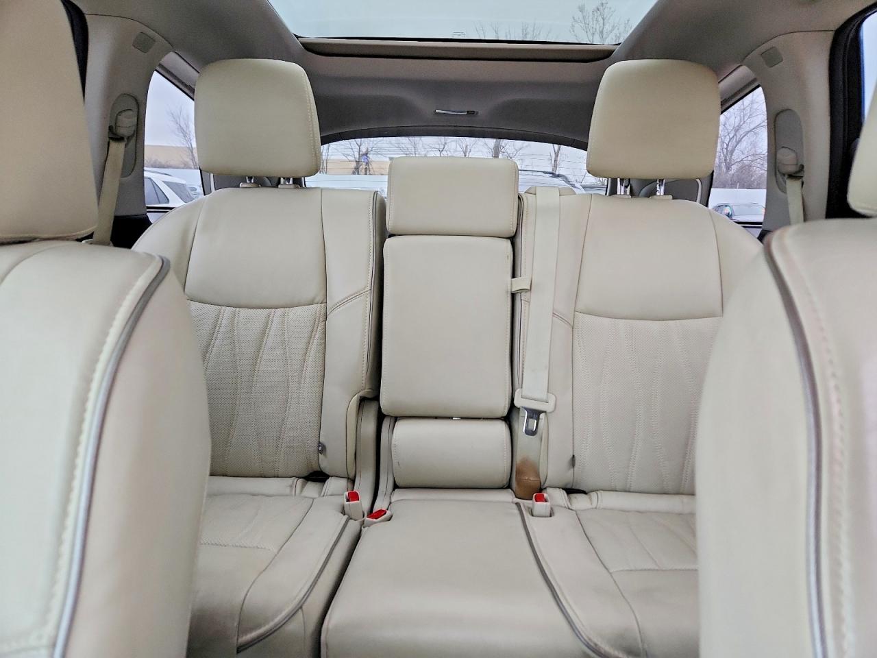 2020 INFINITI QX60 LUXE photo 10