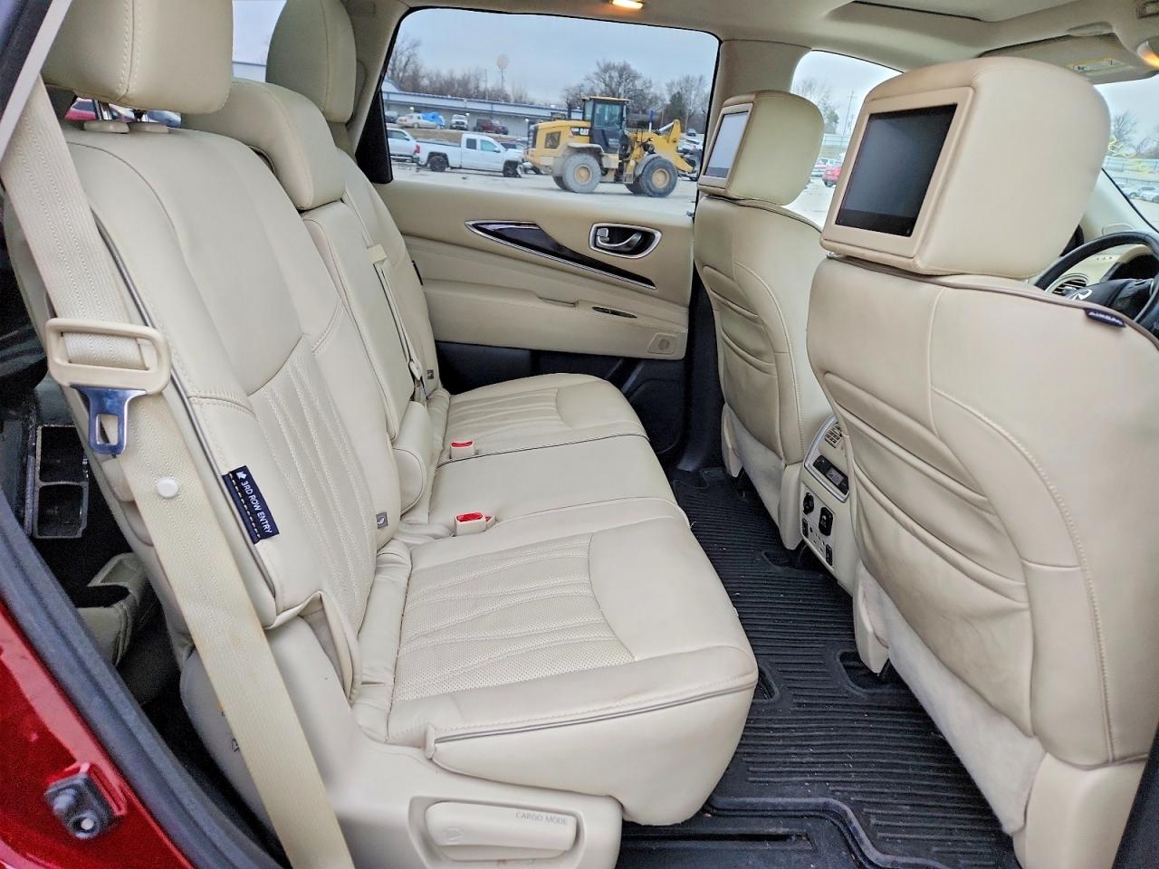 2020 INFINITI QX60 LUXE photo 11