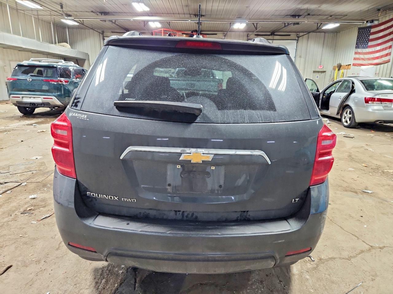 2017 CHEVROLET EQUINOX LT photo 11