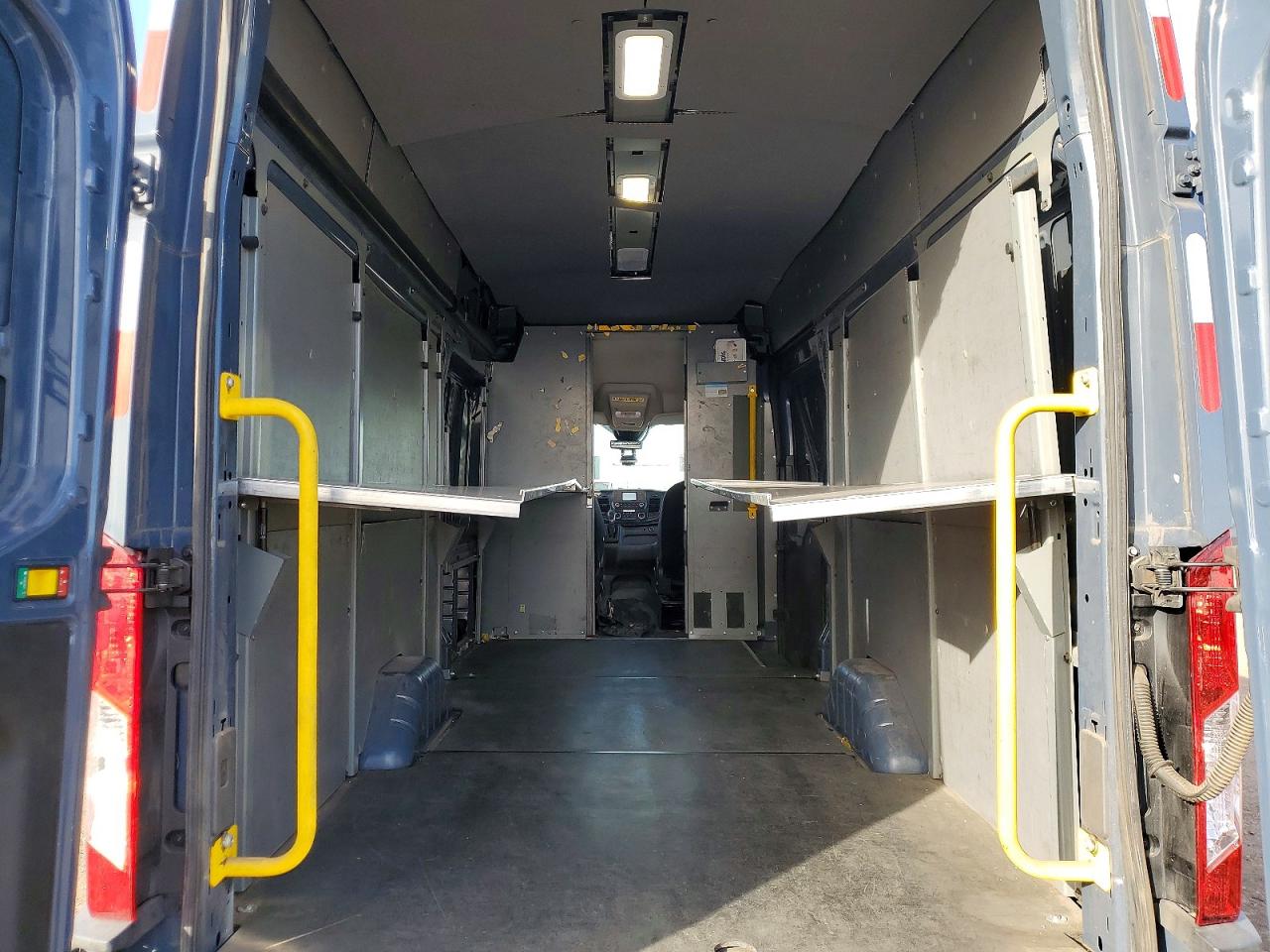 2020 FORD TRANSIT 250 DELIVERY VAN photo 10