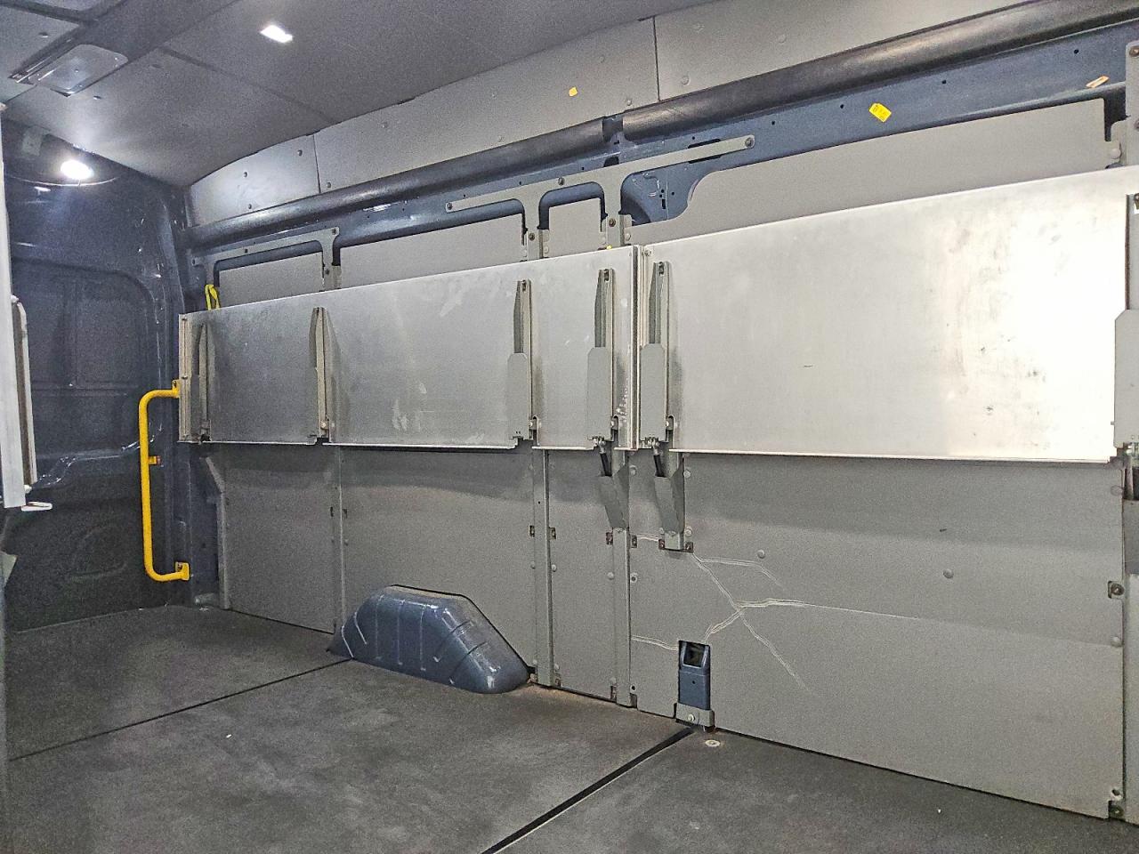 2020 FORD TRANSIT T-250 photo 11
