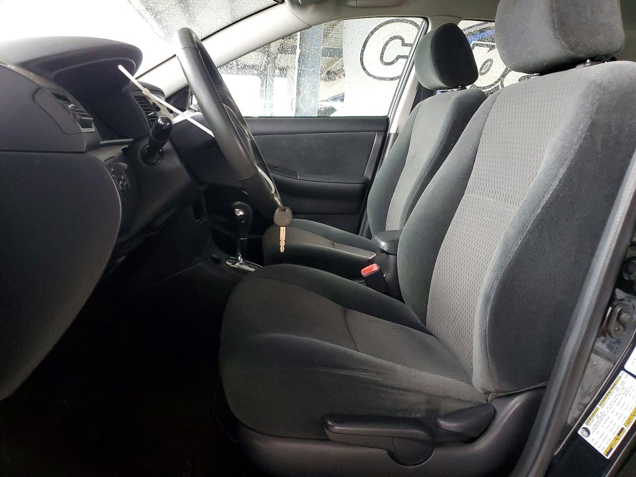 2006 TOYOTA COROLLA CE photo 7