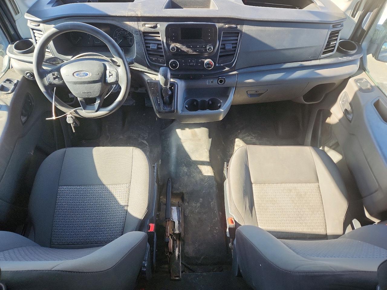 2020 FORD TRANSIT 250 DELIVERY VAN photo 8