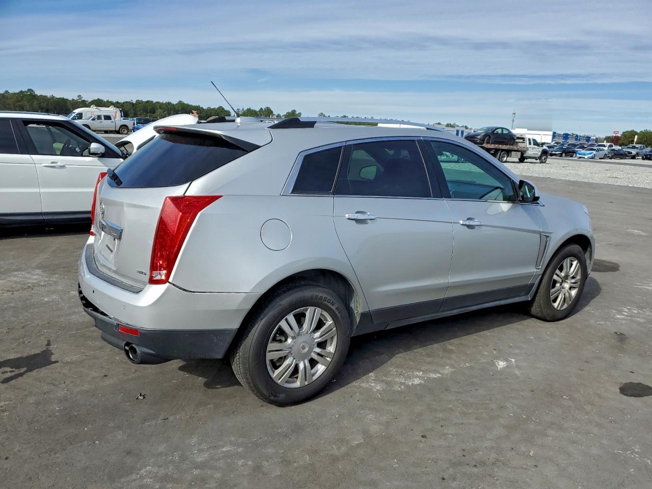2016 CADILLAC SRX LUXURY COLLECTION photo 3