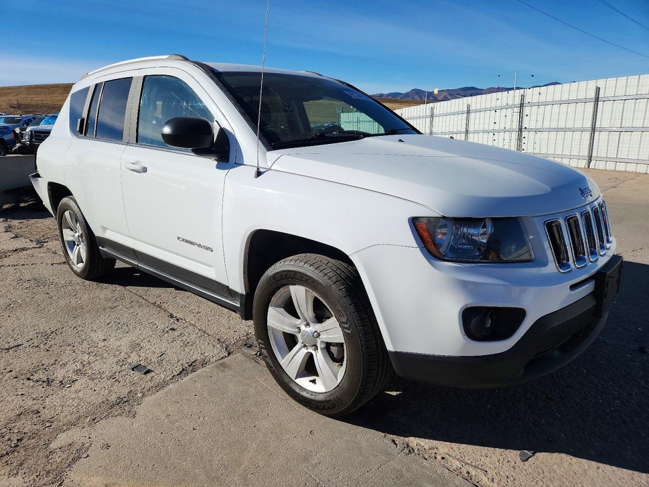 2016 JEEP COMPASS SPORT photo 4