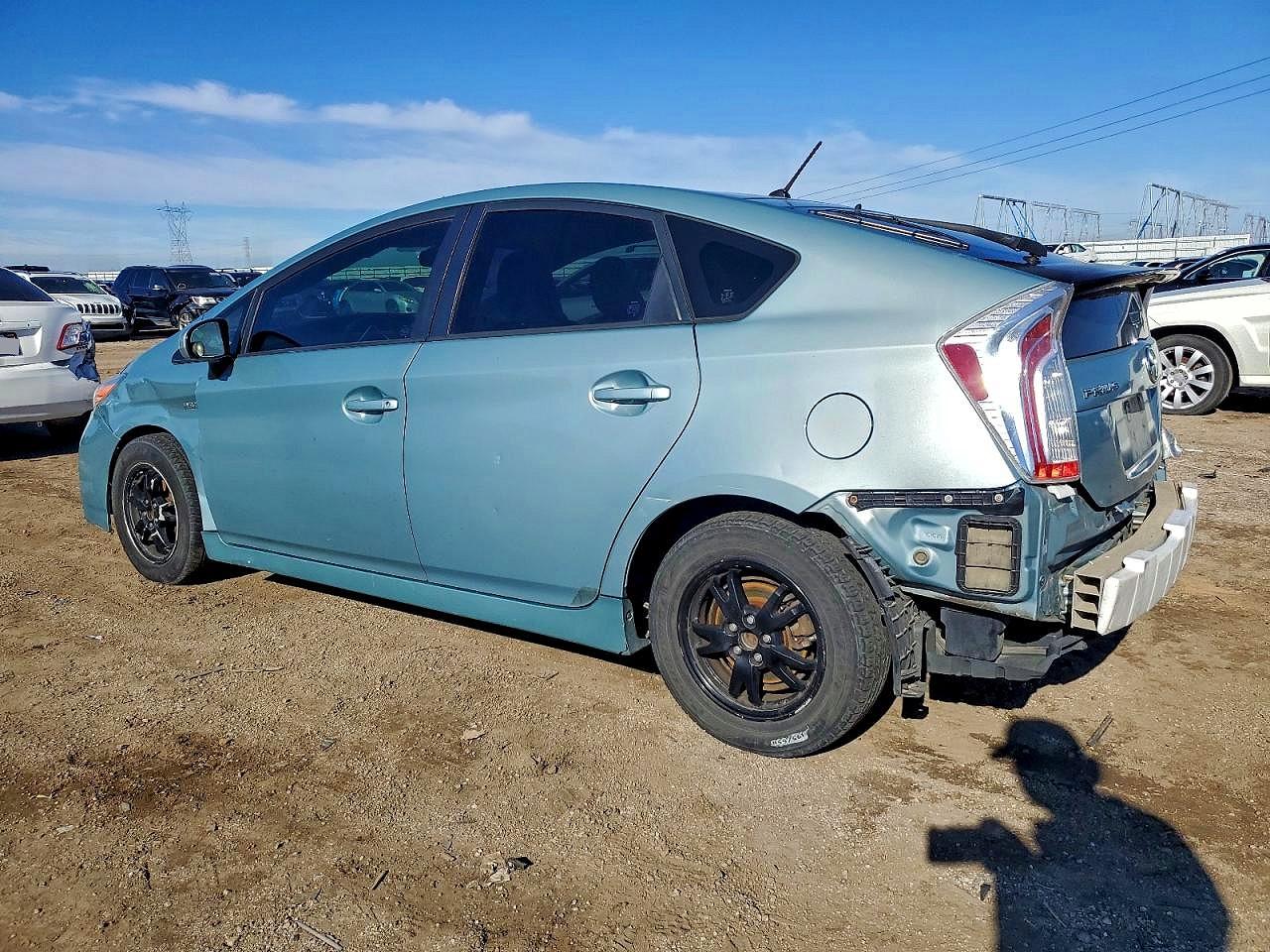 2012 TOYOTA PRIUS photo 2