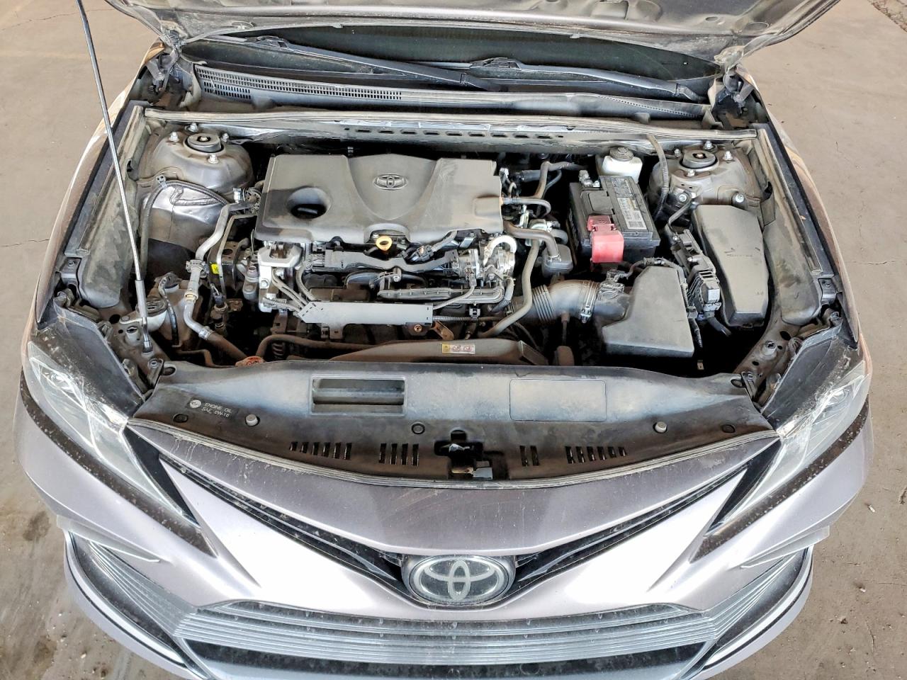 2021 TOYOTA CAMRY LE photo 11