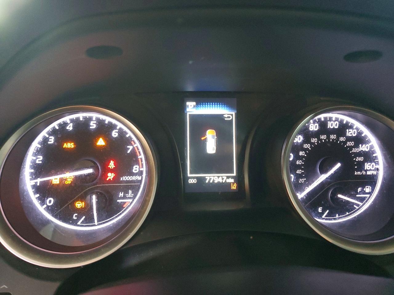 2021 TOYOTA CAMRY LE photo 9