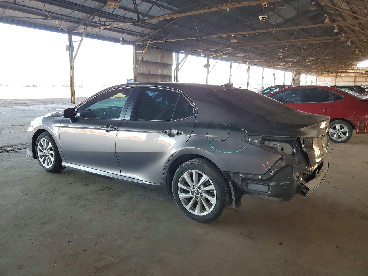 2021 TOYOTA CAMRY LE photo 2