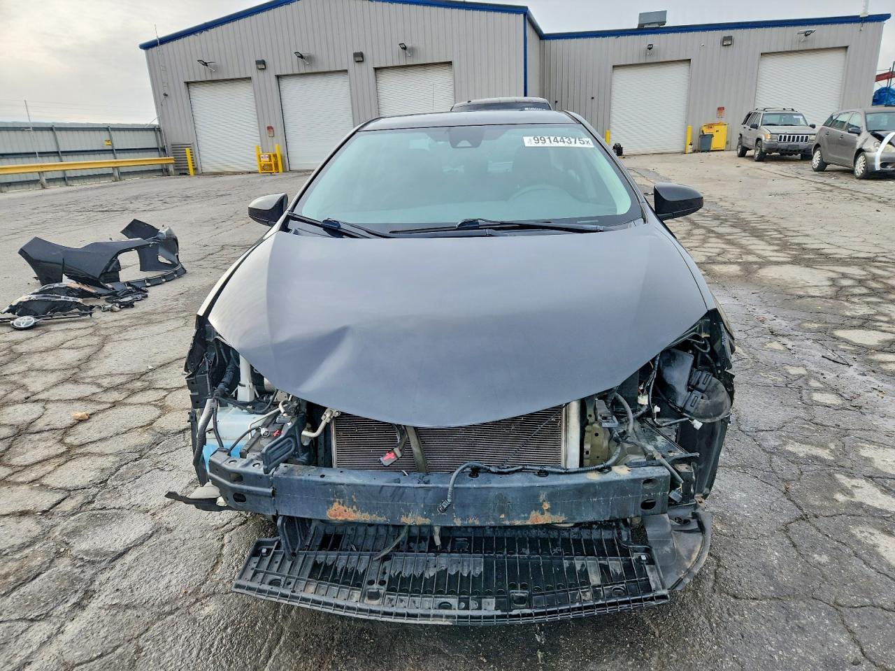 2017 TOYOTA COROLLA L photo 5