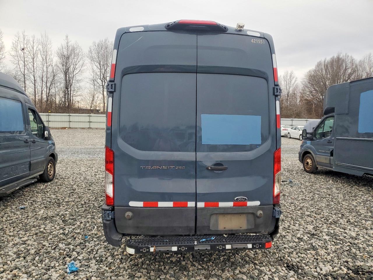 2020 FORD TRANSIT T-250 photo 6