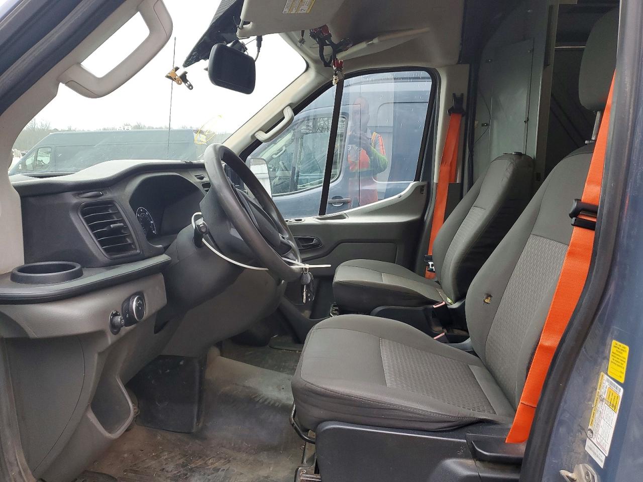 2020 FORD TRANSIT T-250 photo 7