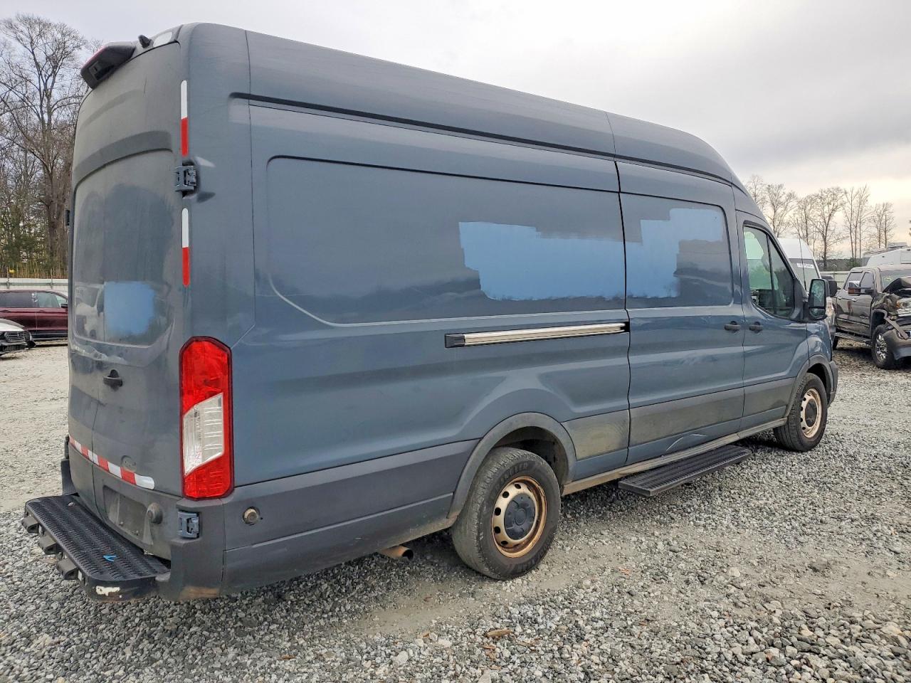 2020 FORD TRANSIT T-250 photo 3