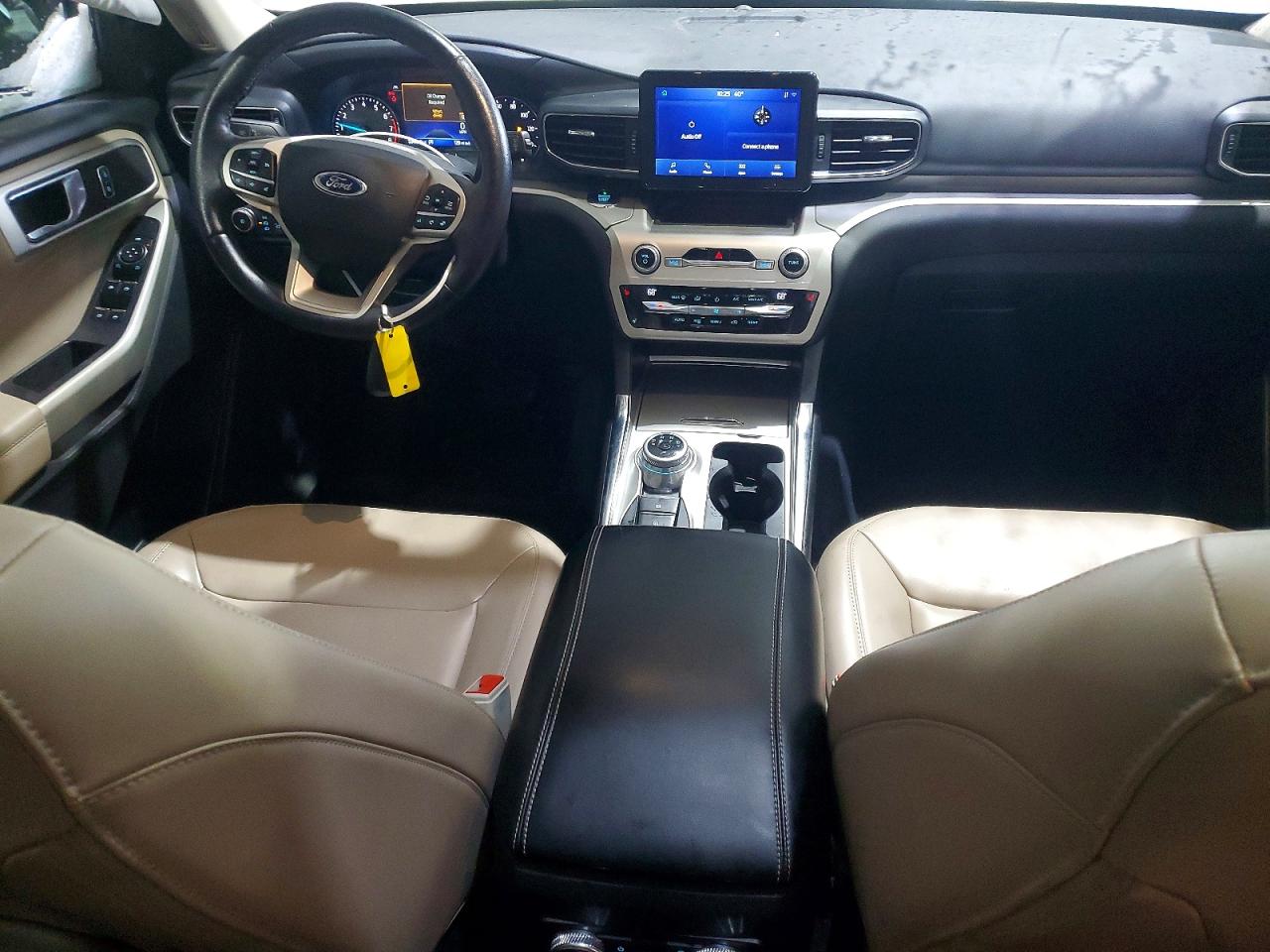 2021 FORD EXPLORER XLT photo 8