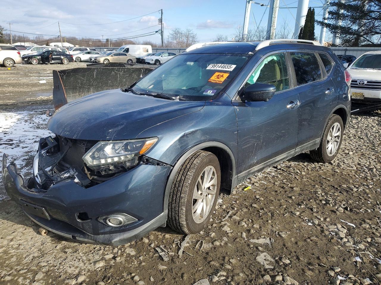 2016 NISSAN ROGUE