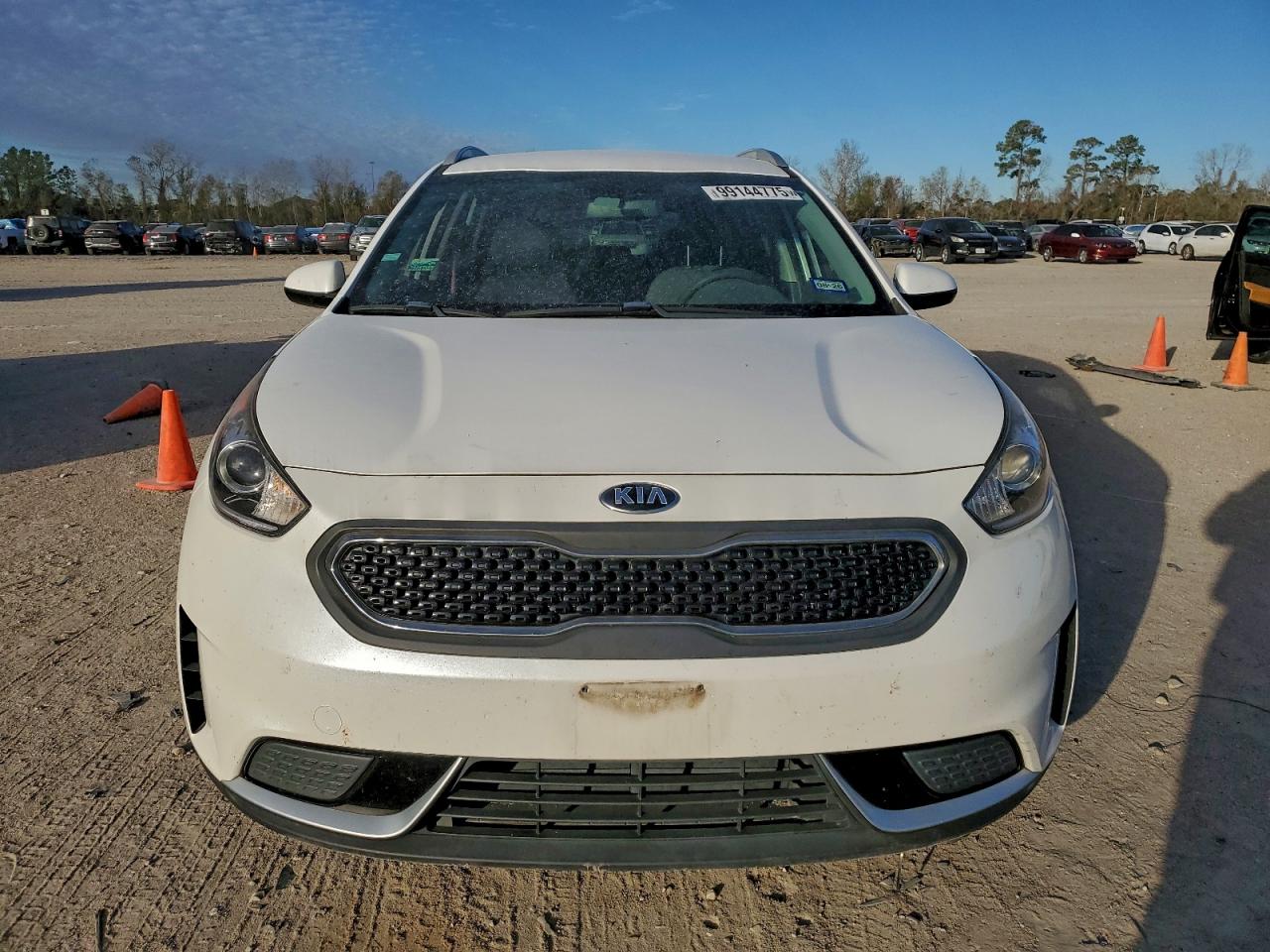 2017 KIA NIRO FE photo 5
