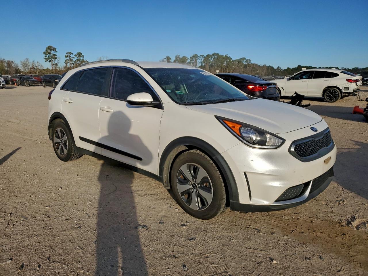 2017 KIA NIRO FE photo 4