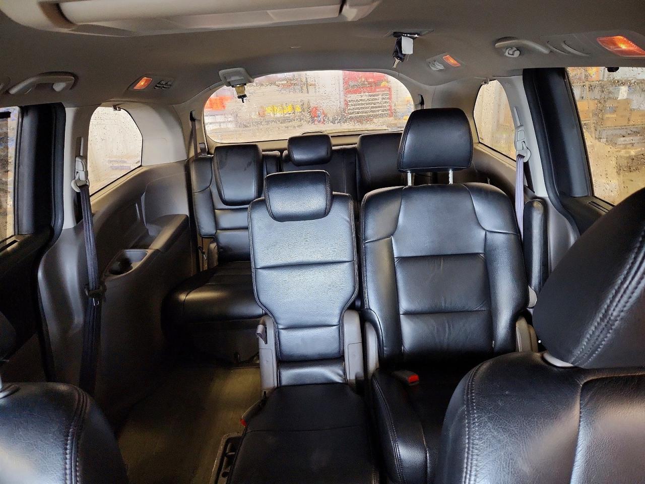 2016 HONDA ODYSSEY SE photo 10