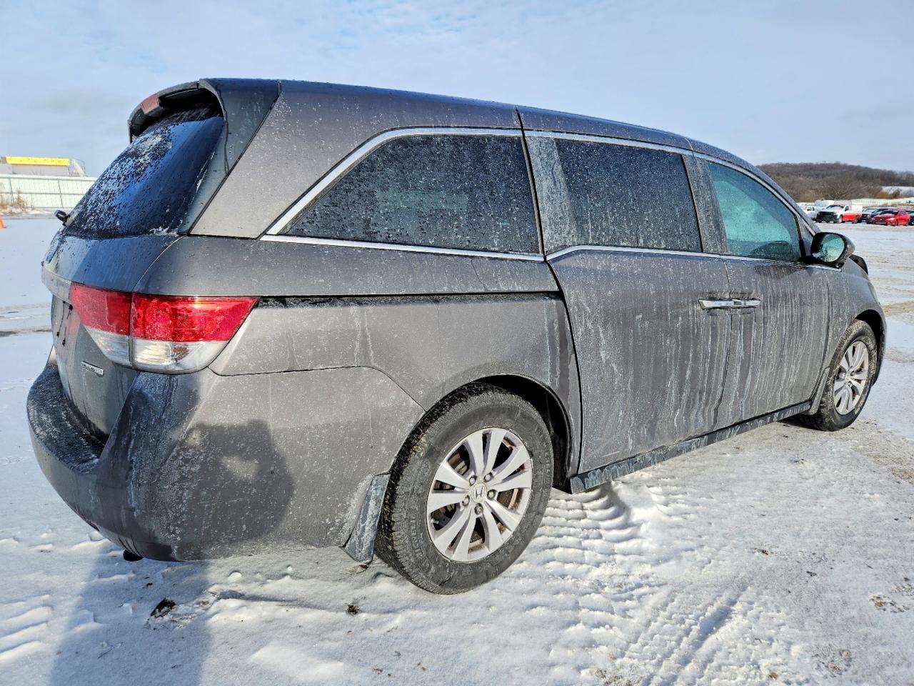2016 HONDA ODYSSEY SE photo 3
