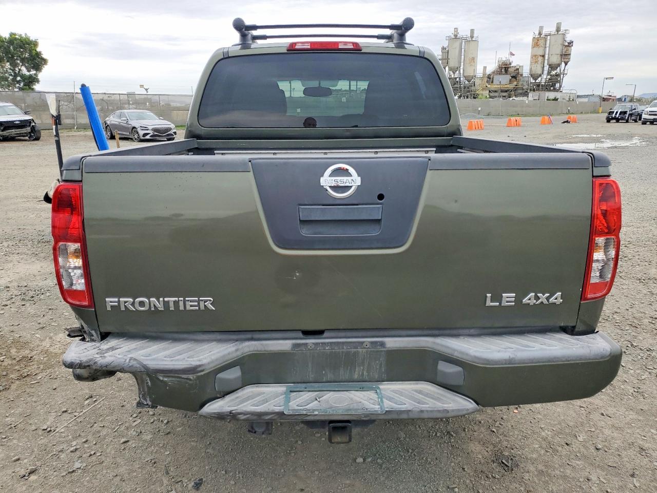 2005 NISSAN FRONTIER CREW CAB LE photo 6