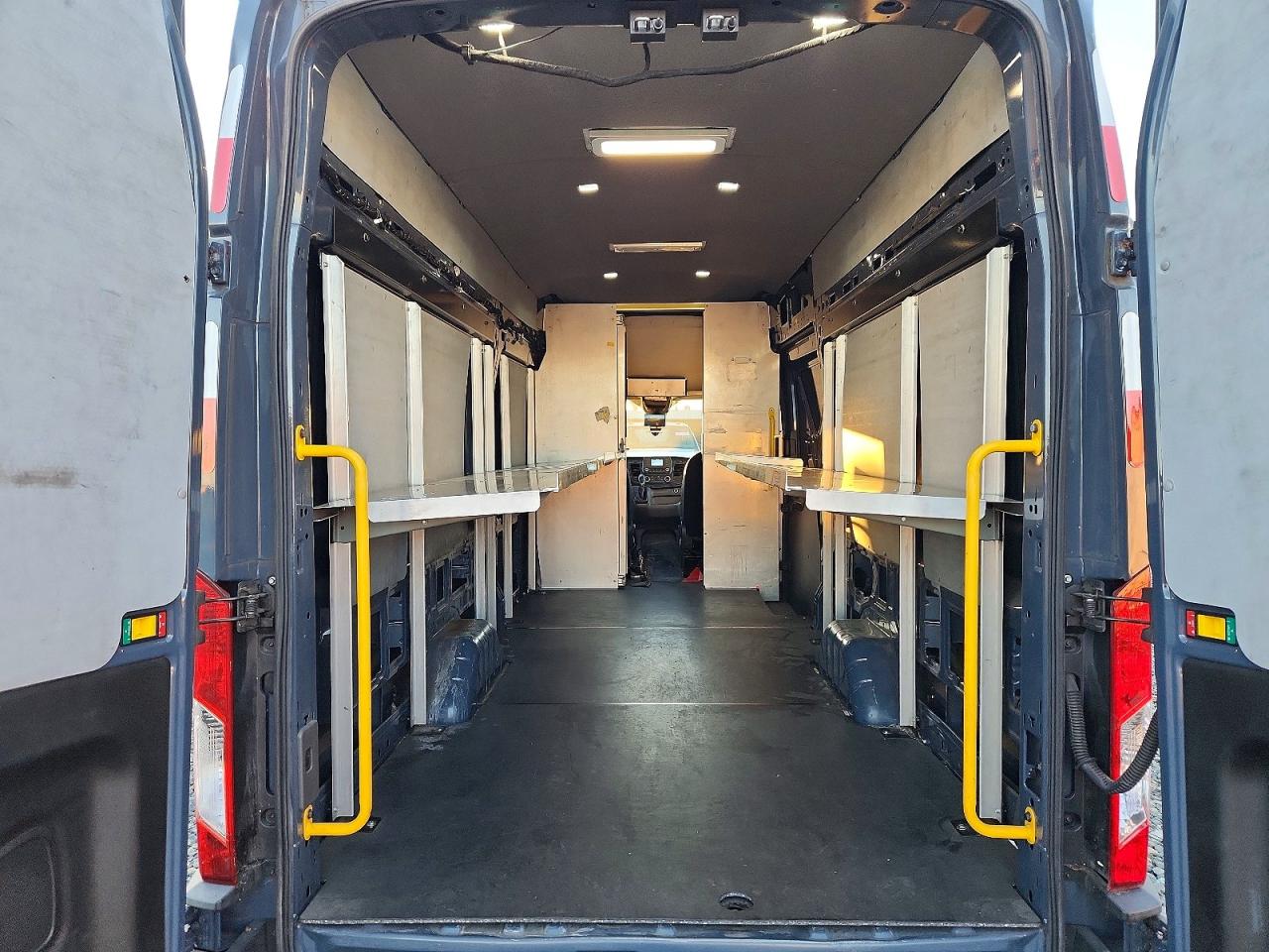 2020 FORD TRANSIT T-250 photo 10