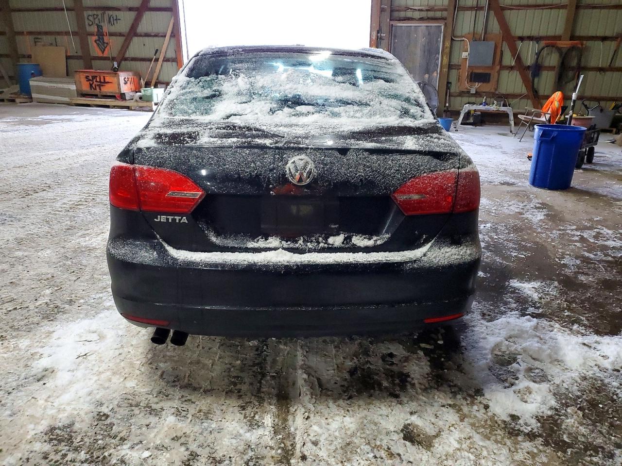 2013 VOLKSWAGEN JETTA BASE photo 11