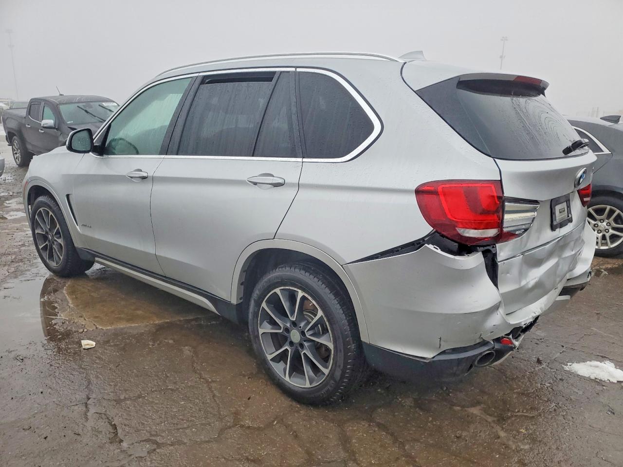 2017 BMW X5 XDRIVE35I photo 2