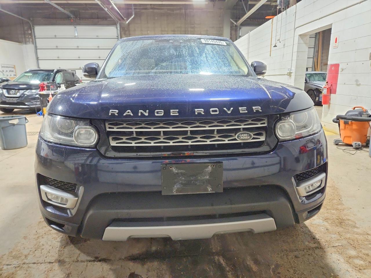 2017 LAND ROVER RANGE ROVER SPORT HSE photo 5