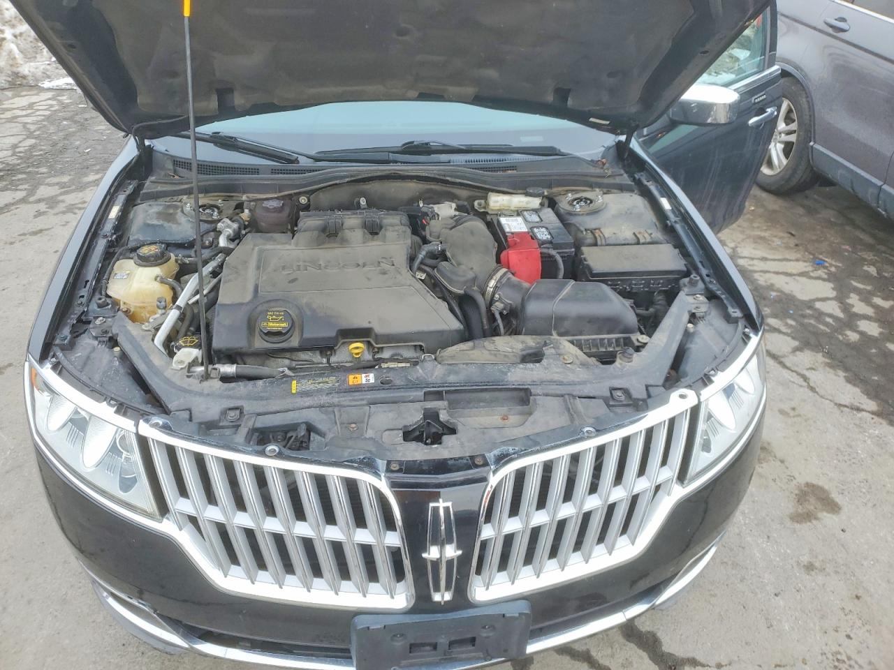 2012 LINCOLN MKZ photo 11