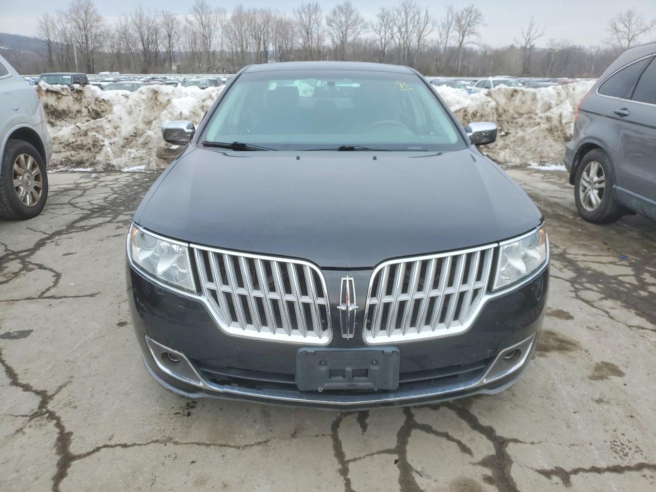 2012 LINCOLN MKZ photo 5