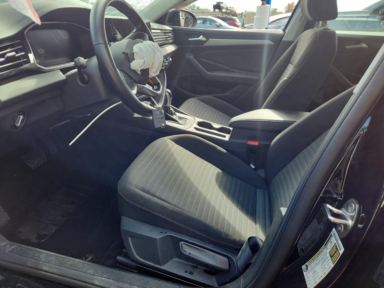 2025 VOLKSWAGEN JETTA S photo 13