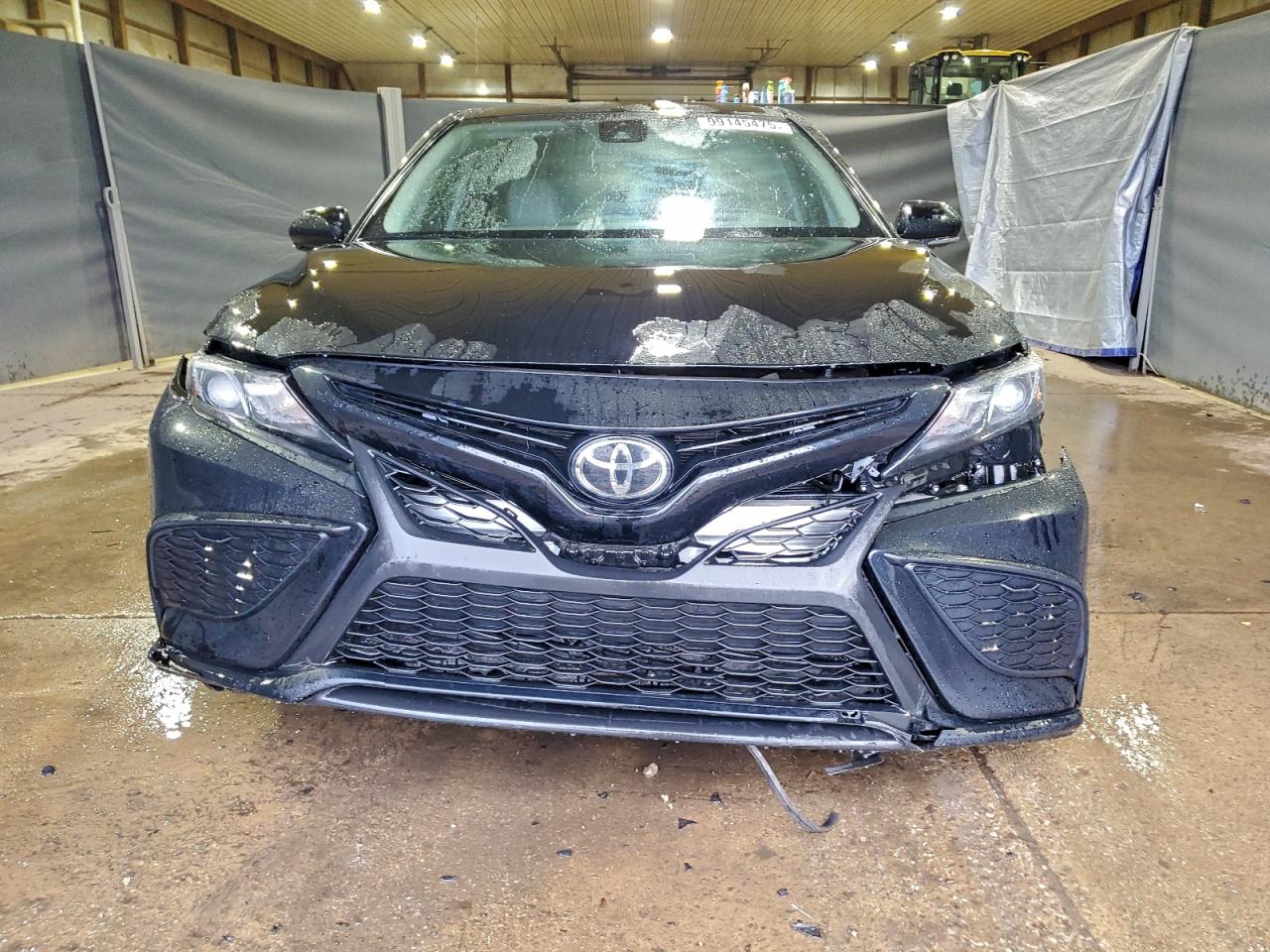 2024 TOYOTA CAMRY SE NIGHT SHADE photo 5