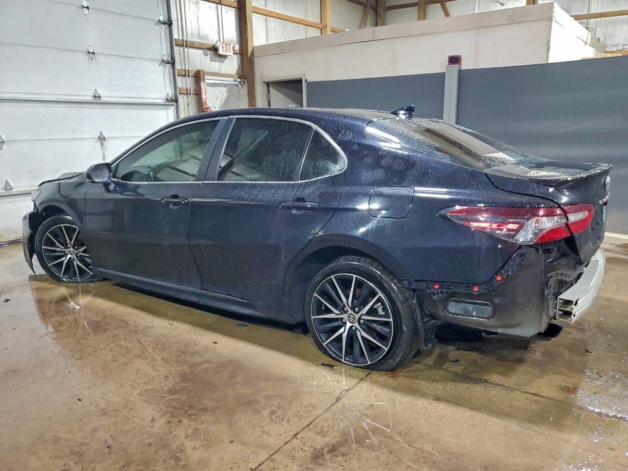 2024 TOYOTA CAMRY SE NIGHT SHADE photo 2