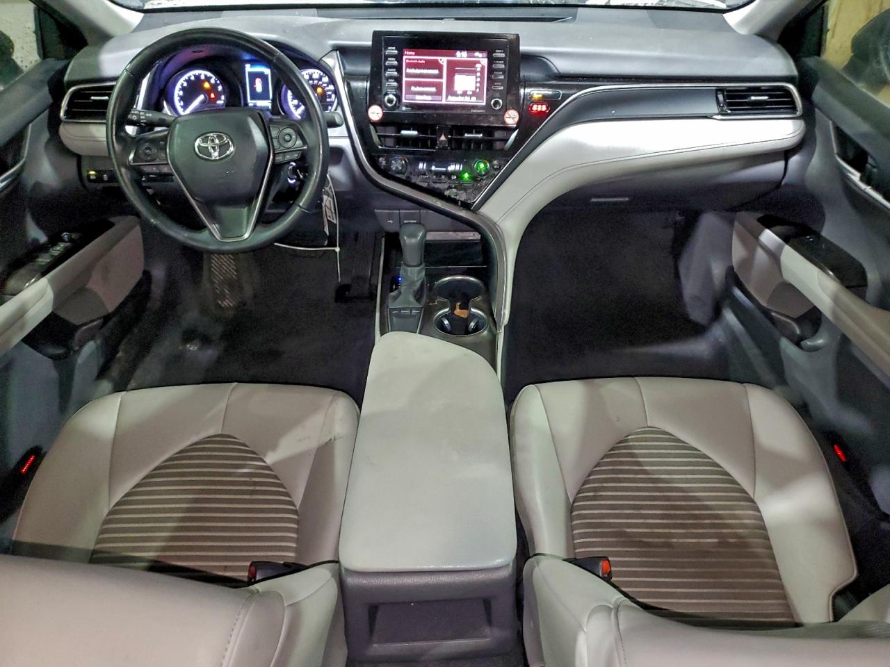 2024 TOYOTA CAMRY SE NIGHT SHADE photo 8