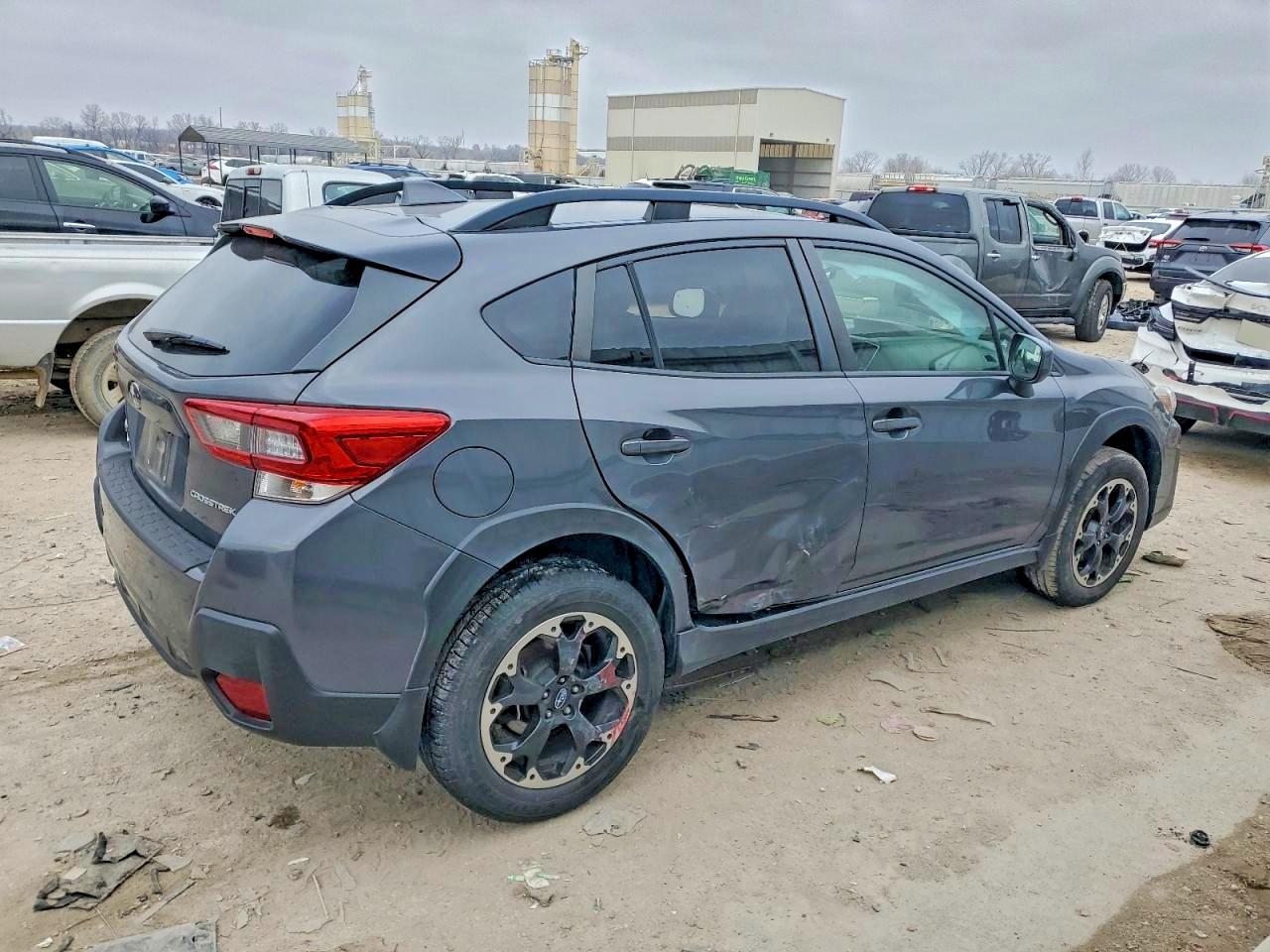 2021 SUBARU CROSSTREK PREMIUM photo 3