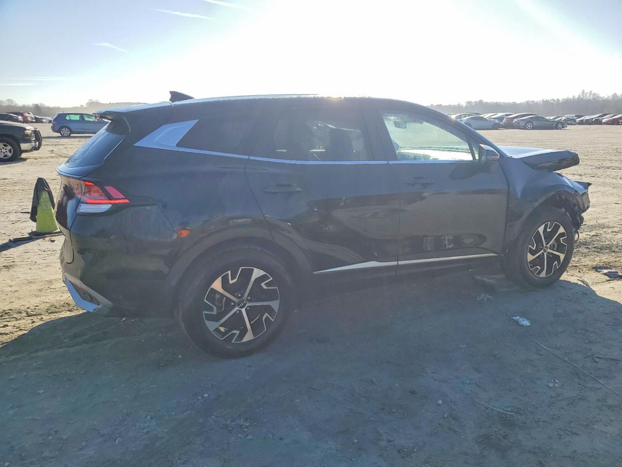 2023 KIA SPORTAGE EX photo 3