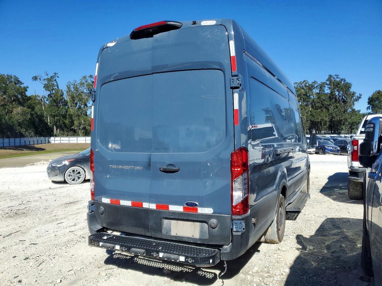 2020 FORD TRANSIT 250 DELIVERY VAN photo 5