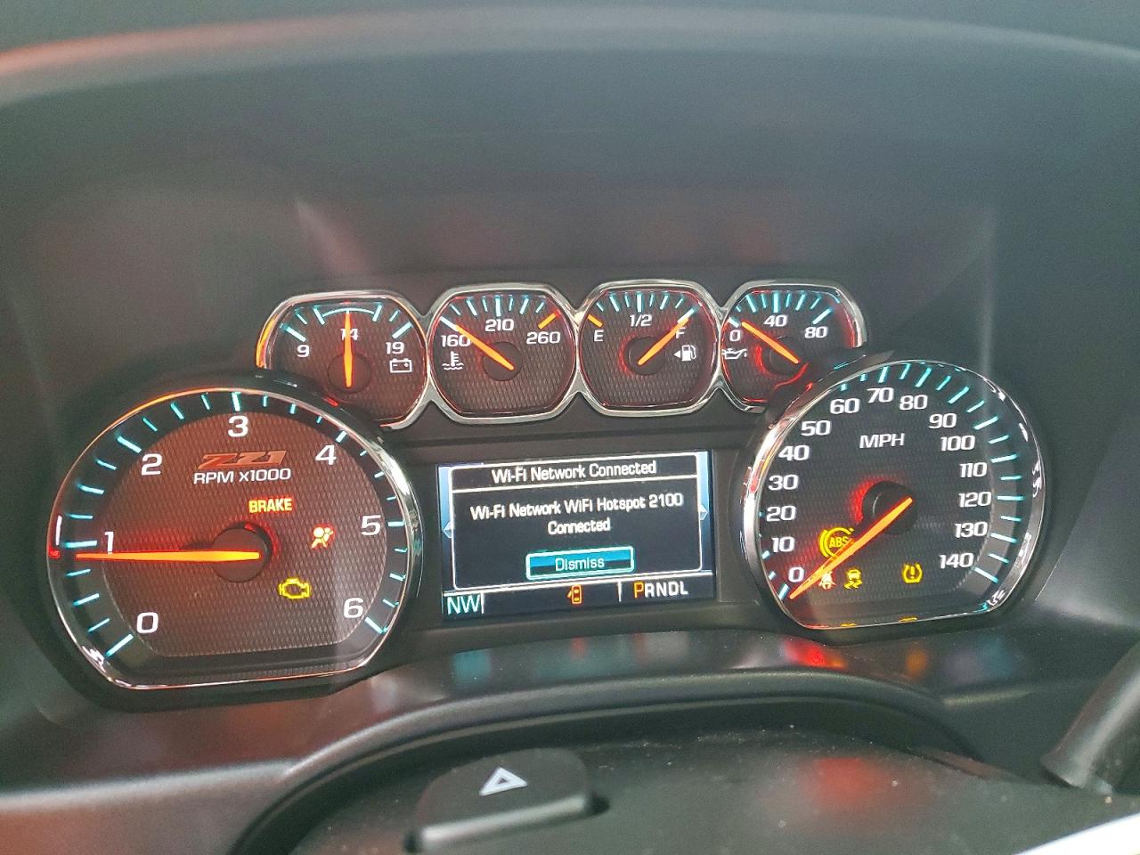 2018 CHEVROLET SILVERADO K1500 LT photo 9