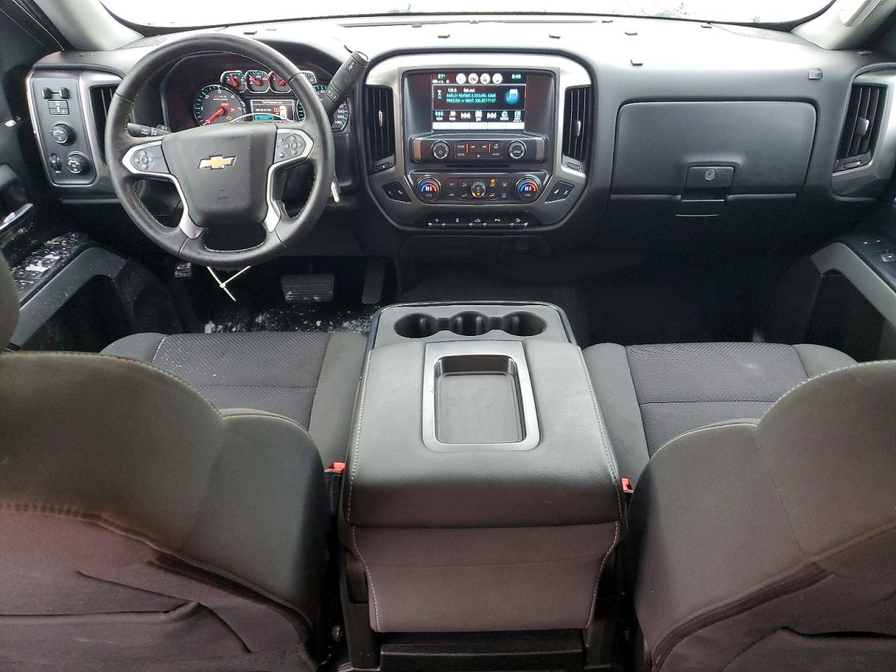 2018 CHEVROLET SILVERADO K1500 LT photo 8