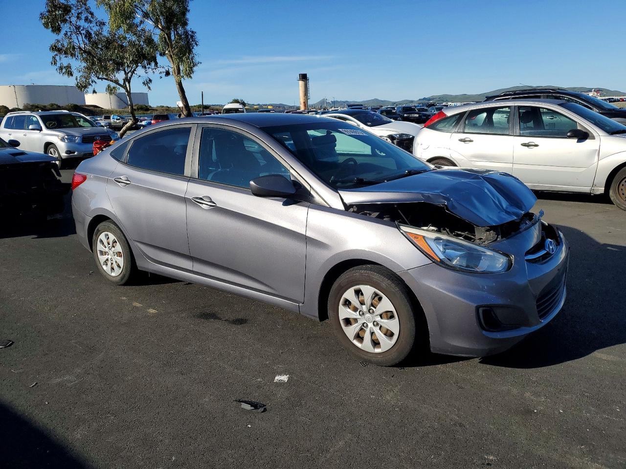 2015 HYUNDAI ACCENT GLS photo 4