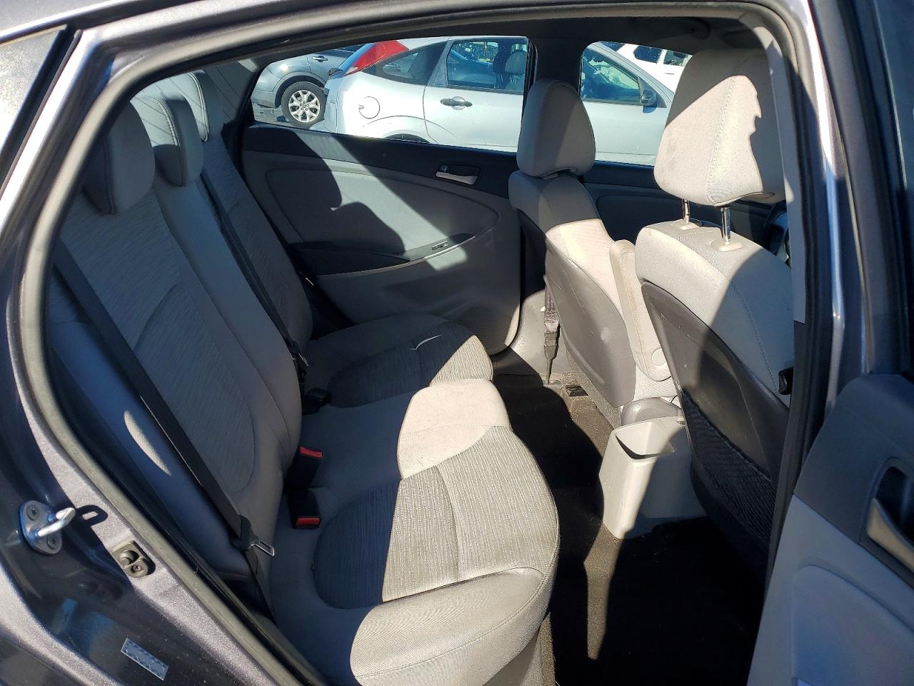 2015 HYUNDAI ACCENT GLS photo 10