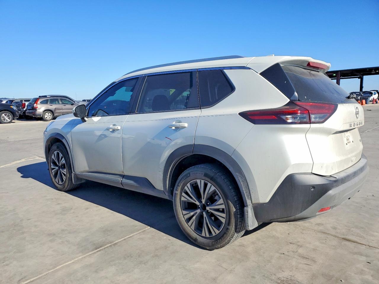2023 NISSAN ROGUE SV photo 2
