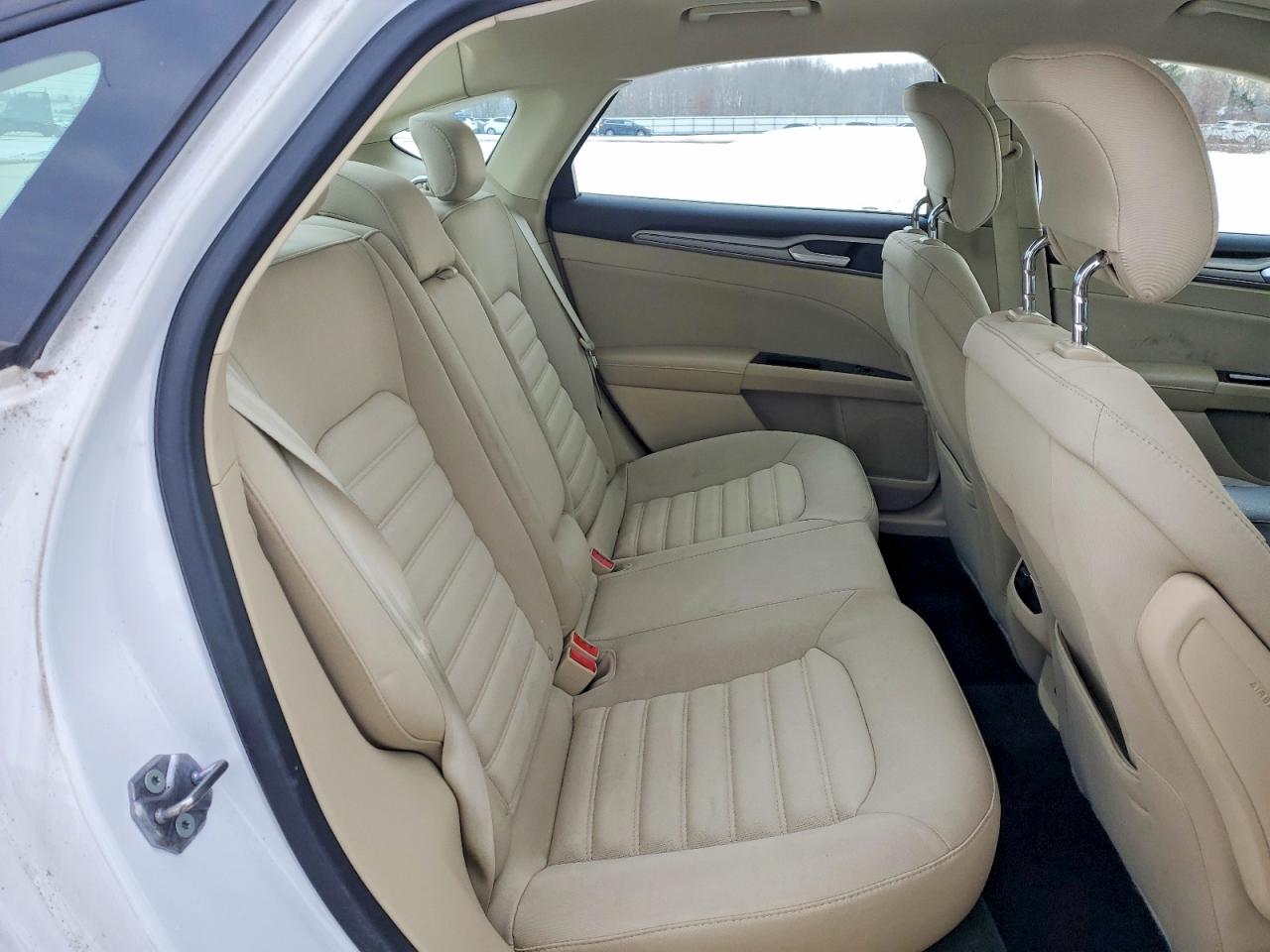 2013 FORD FUSION SE photo 10