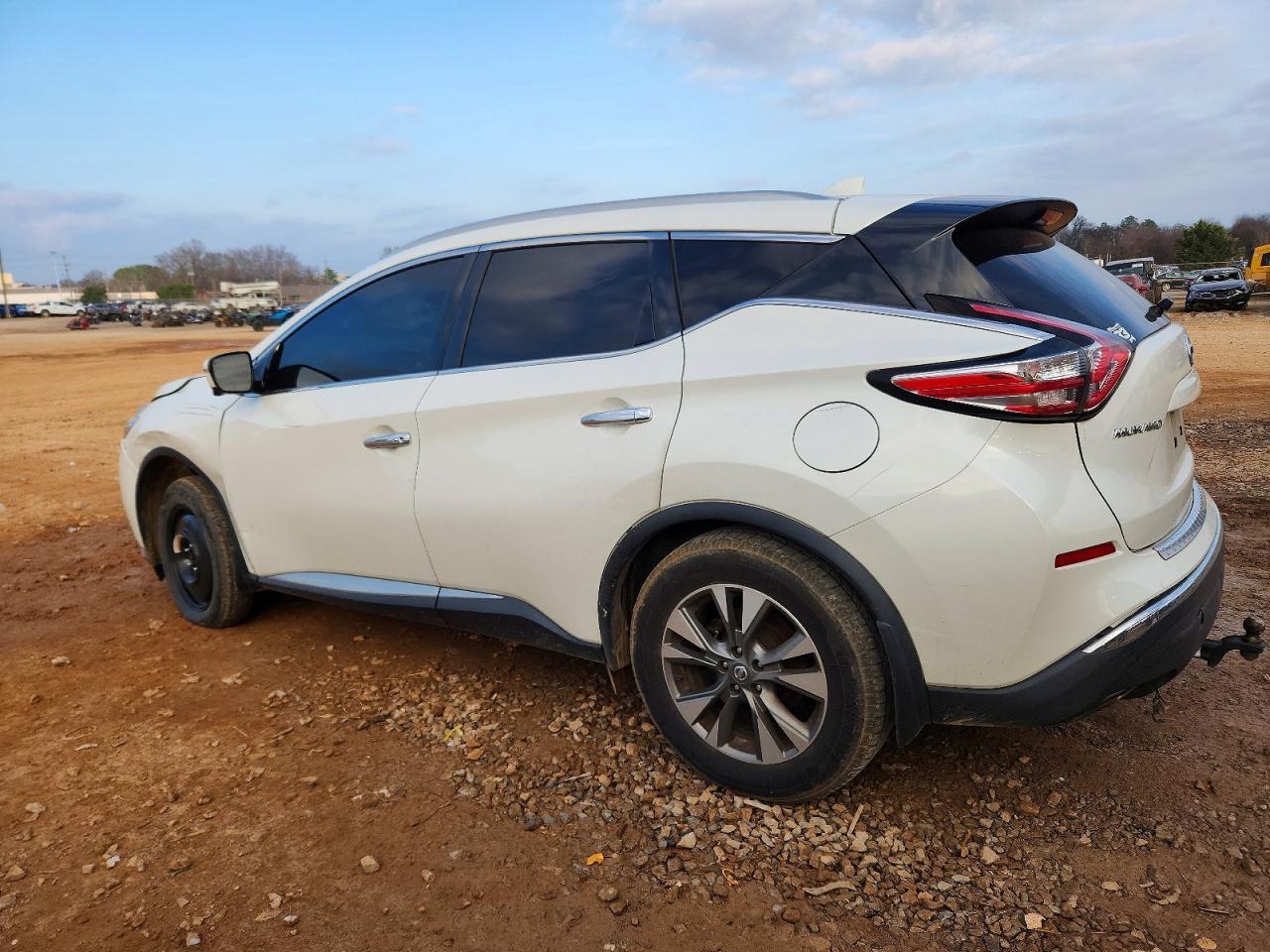 2018 NISSAN MURANO S photo 2